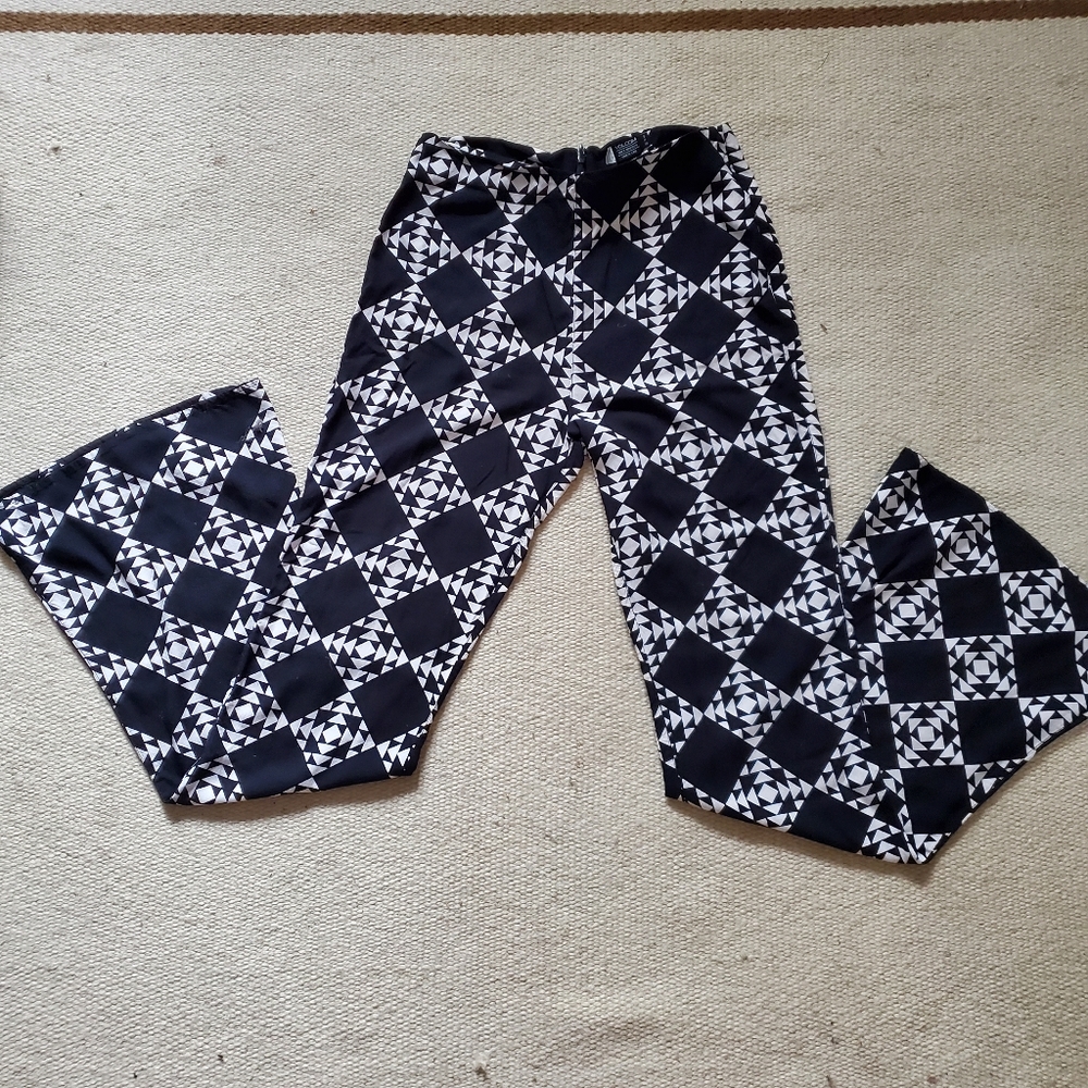 VOLCOM Patterned Flair Pants